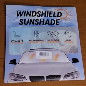 Windshield Sunshade with UV Protection New In Sealed Package
